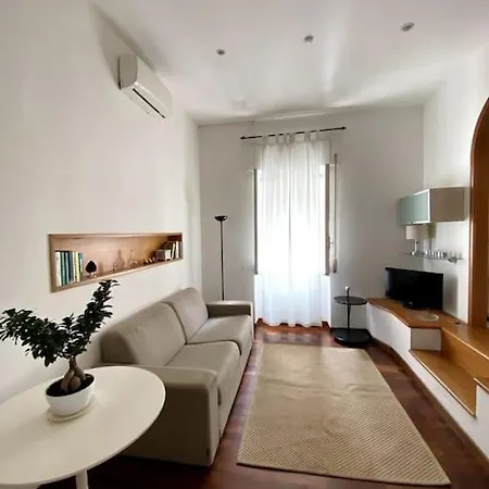 Seafront House Naples