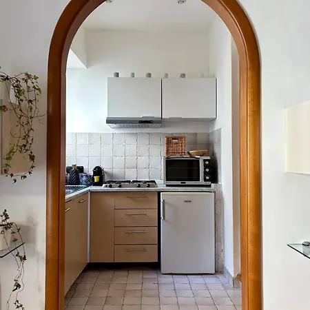 Apartment Seafront House *